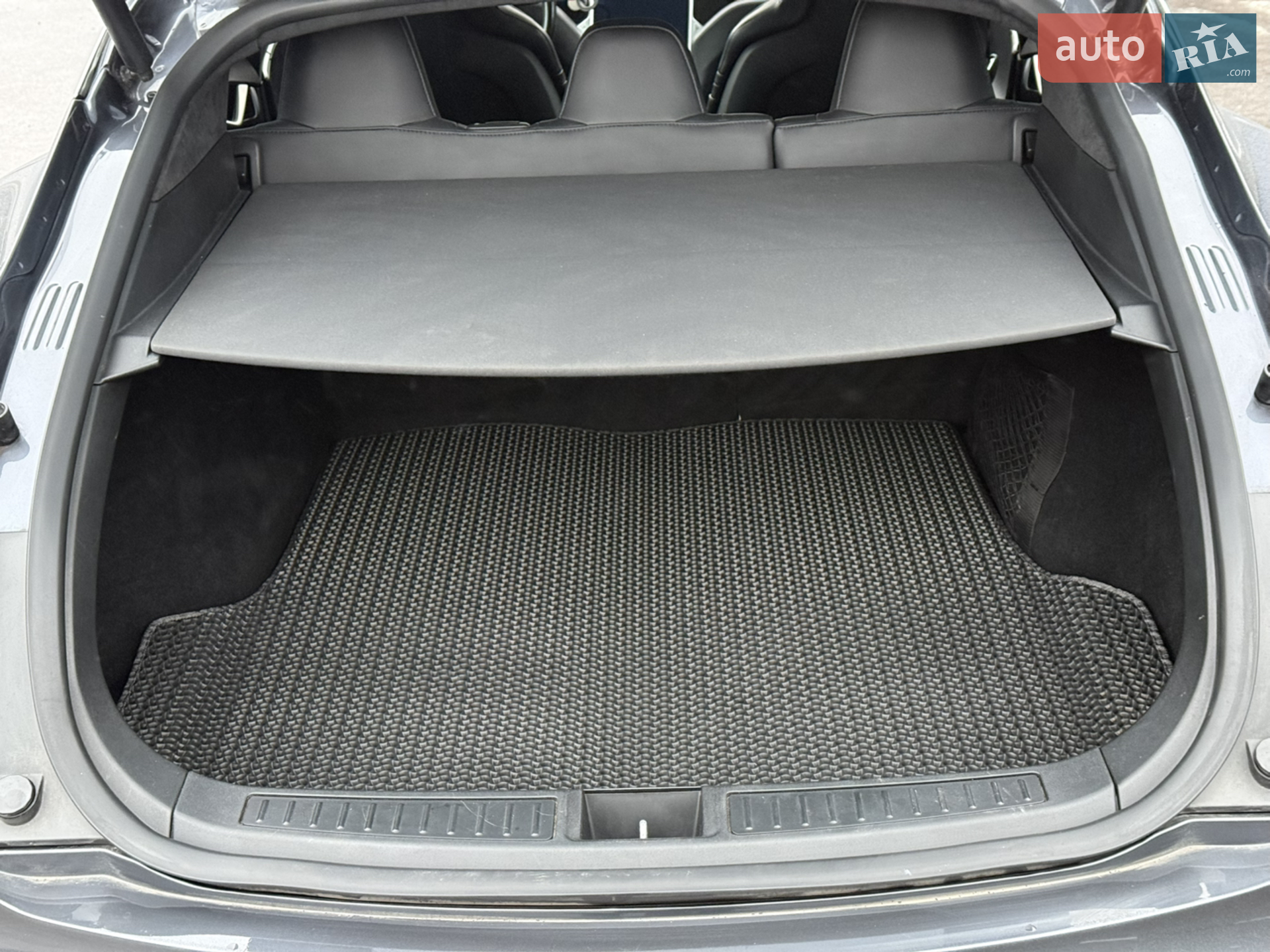 2015 Tesla Model S - мініатюра 13