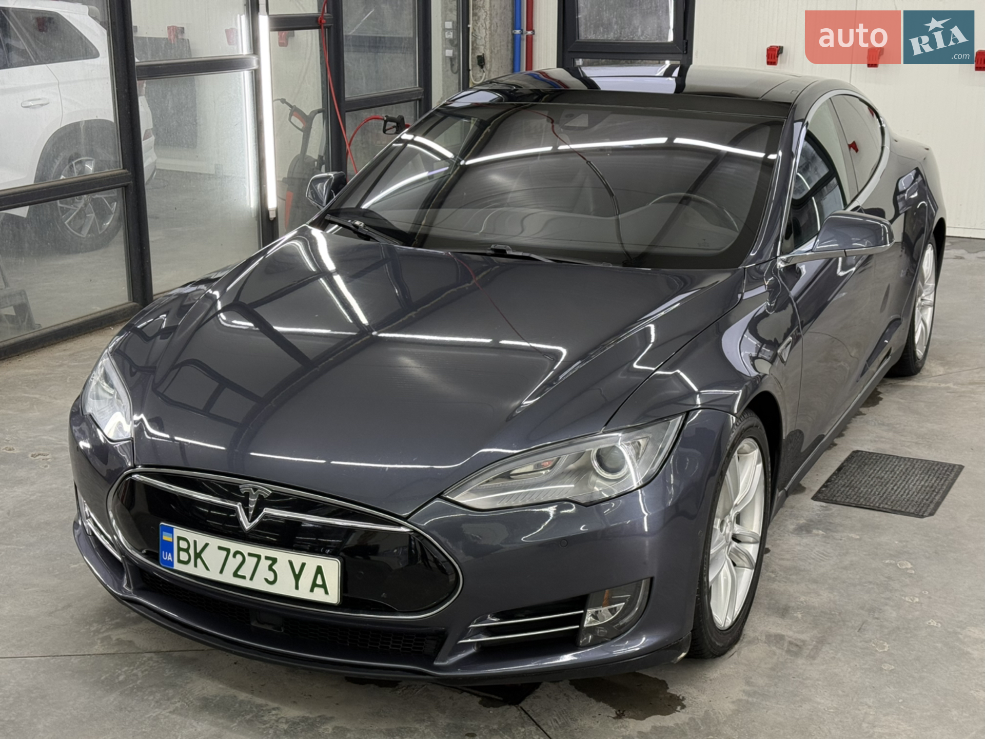 2015 Tesla Model S - мініатюра 38