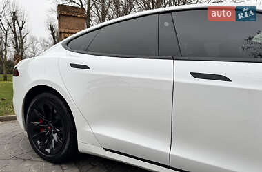 Ліфтбек Tesla Model S 2020 в Дніпрі