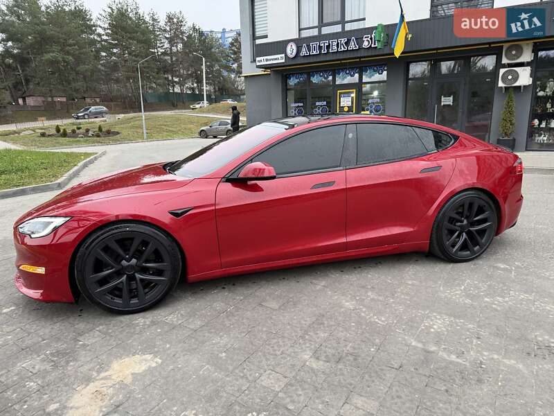 Лифтбек Tesla Model S 2021 в Львове