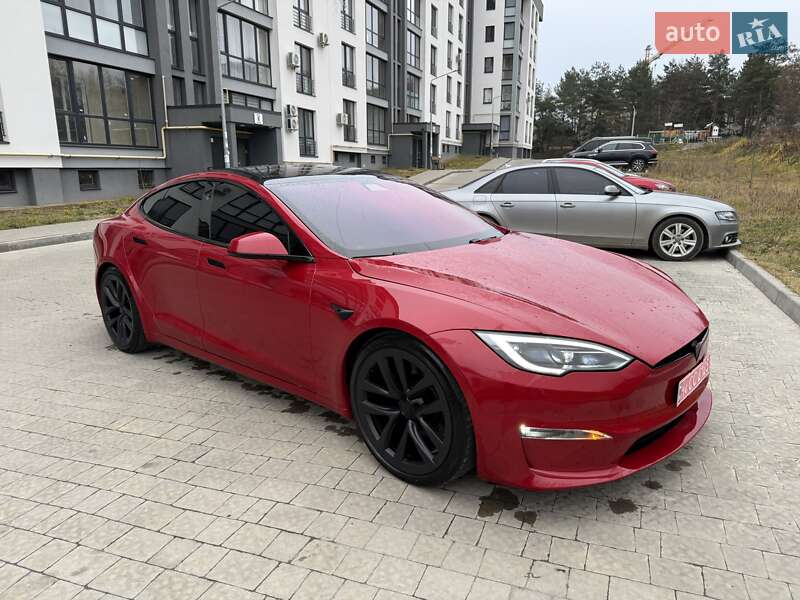 Лифтбек Tesla Model S 2021 в Львове