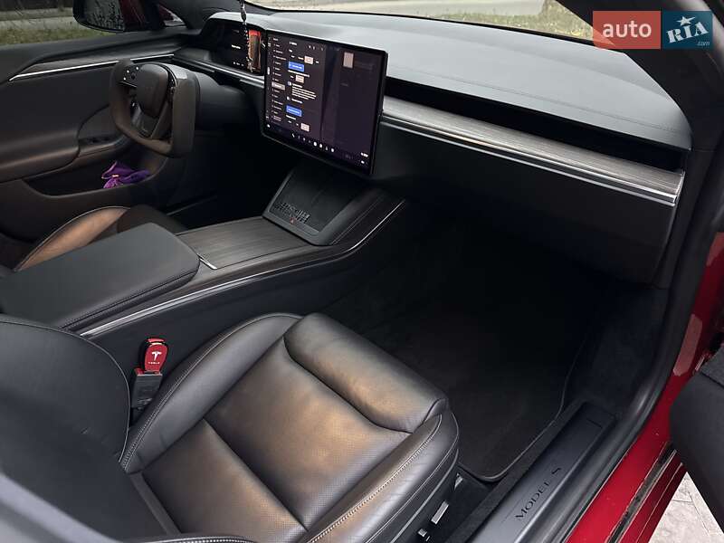 Лифтбек Tesla Model S 2021 в Львове