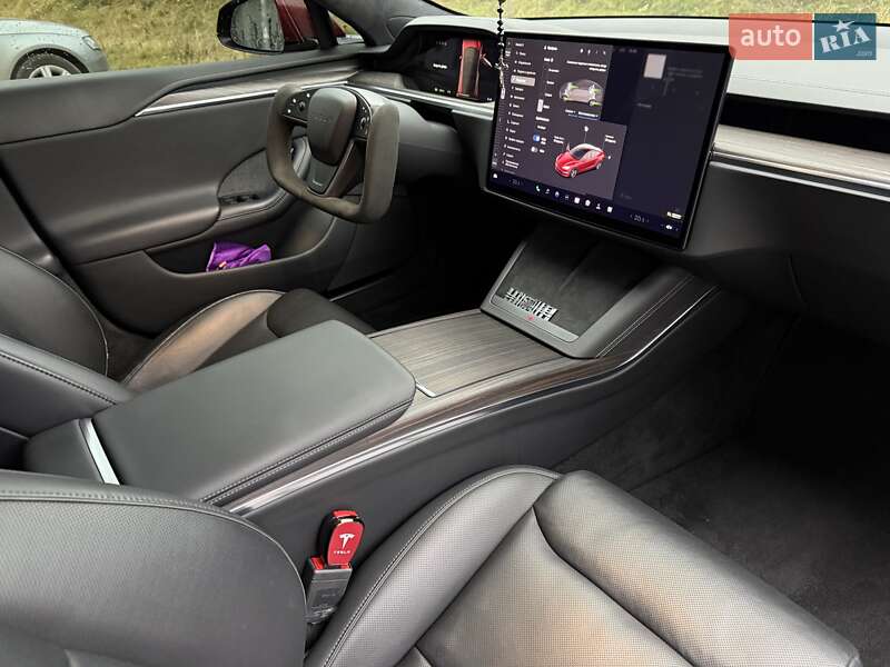 Лифтбек Tesla Model S 2021 в Львове