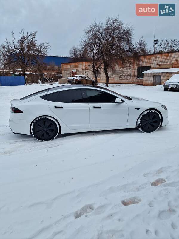 Лифтбек Tesla Model S 2023 в Одессе