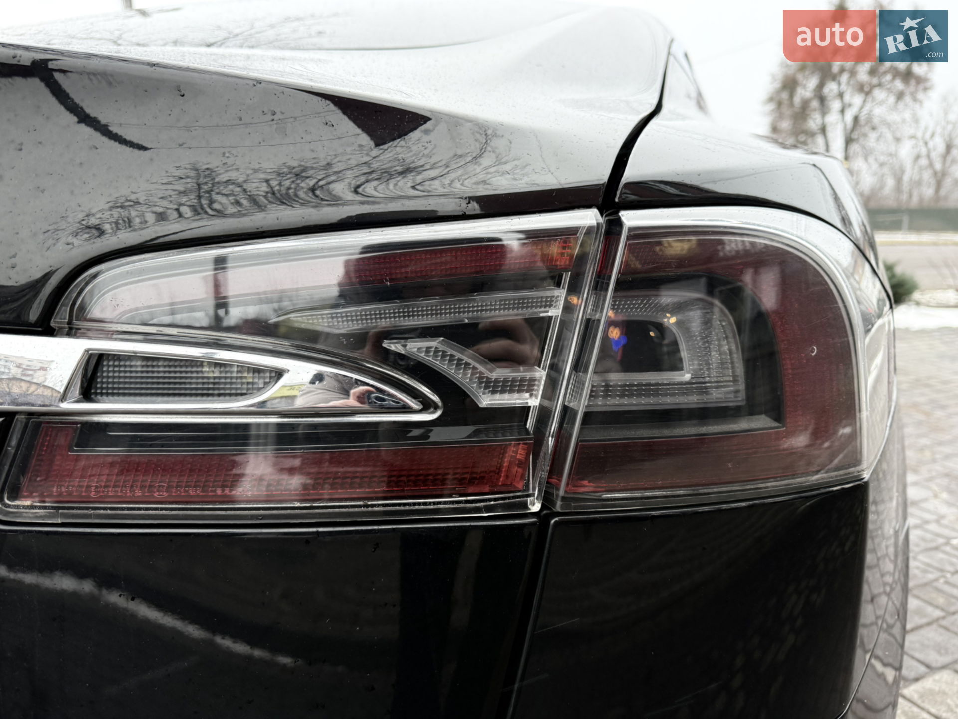 Tesla Model S 2017 VIN 5YJSA1E14HF209722 фото оголошення 48 з 99