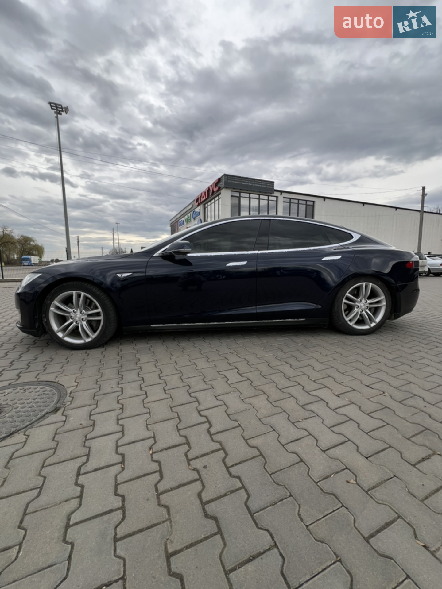 2013 Tesla Model S - мініатюра 15