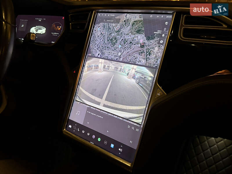 Ліфтбек Tesla Model S 2017 в Одесі фото 21 Ліфтбек Tesla Model S 2017 в Одесі