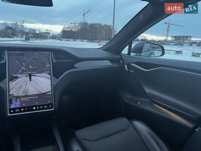 Ліфтбек Tesla Model S 2018 в Львові фото 21 Ліфтбек Tesla Model S 2018 в Львові
