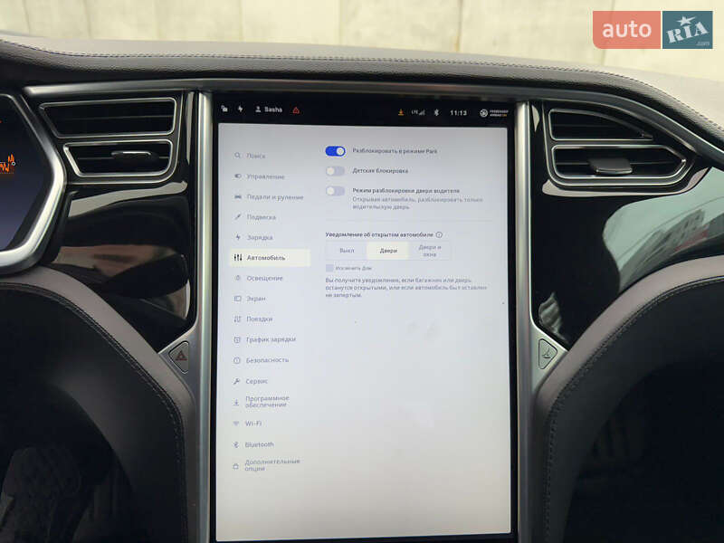 Лифтбек Tesla Model S 2013 в Луцке