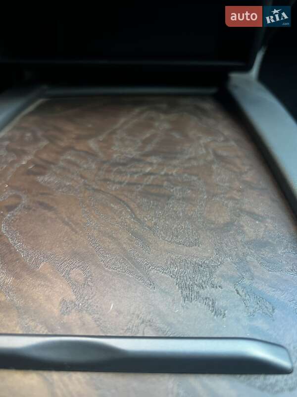 Лифтбек Tesla Model S 2019 в Одессе