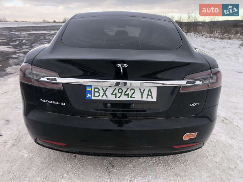 Лифтбек Tesla Model S 2017 в Виннице фото 7 Лифтбек Tesla Model S 2017 в Виннице