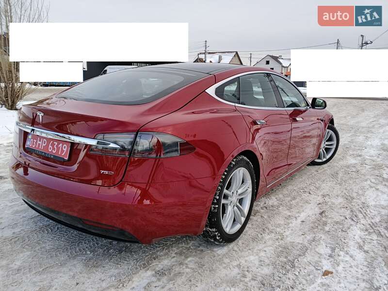Лифтбек Tesla Model S 2017 в Киеве