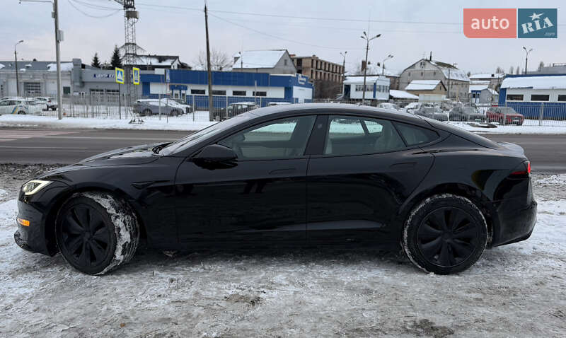 Лифтбек Tesla Model S 2022 в Киеве