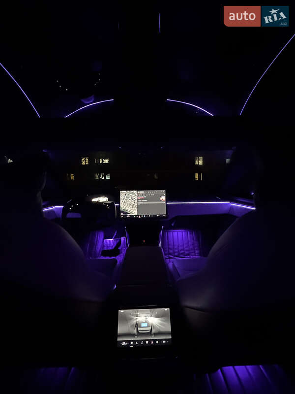 Лифтбек Tesla Model S 2021 в Днепре фото 12 Лифтбек Tesla Model S 2021 в Днепре