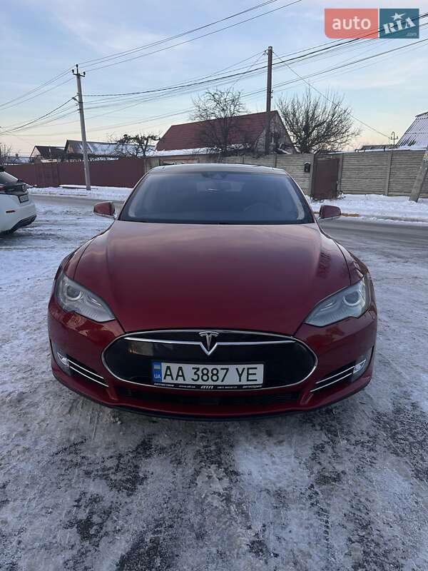 2015 Tesla Model S, VIN 5YJSA1H18FF082160:plate — фото 1 (autoria)