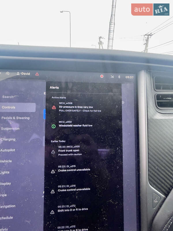 Ліфтбек Tesla Model S 2018 в Львові фото 16 Ліфтбек Tesla Model S 2018 в Львові