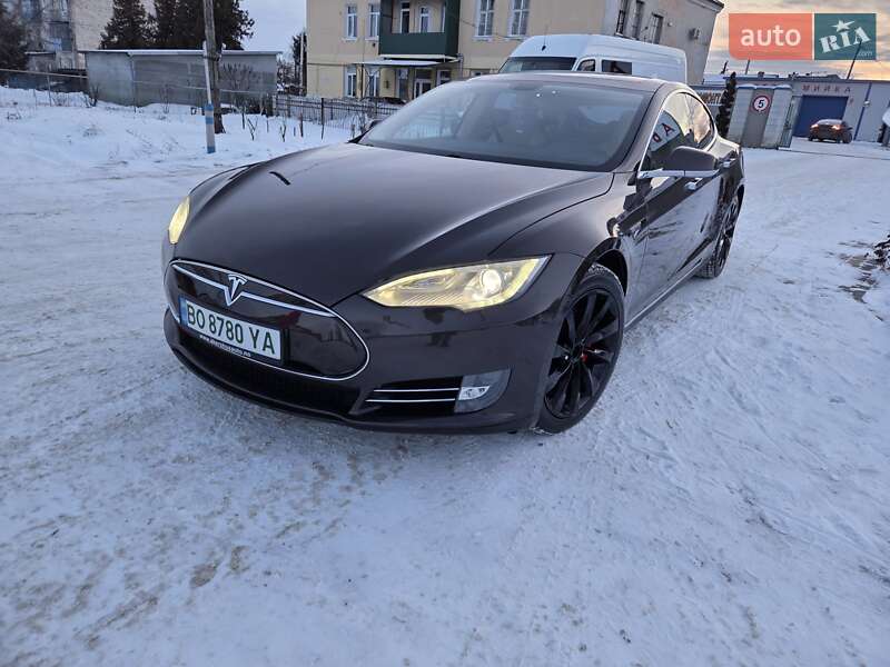 Лифтбек Tesla Model S 2014 в Теребовле фото 5 Лифтбек Tesla Model S 2014 в Теребовле