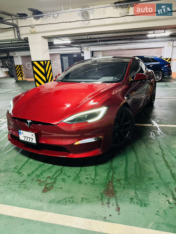 Лифтбек Tesla Model S 2023 в Броварах
