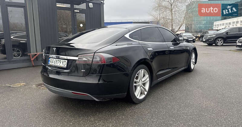 Ліфтбек Tesla Model S 2013 в Києві фото 4 Ліфтбек Tesla Model S 2013 в Києві