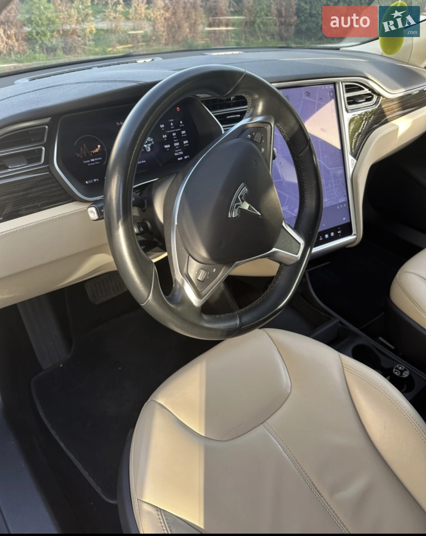 2014 Tesla Model S - мініатюра 5