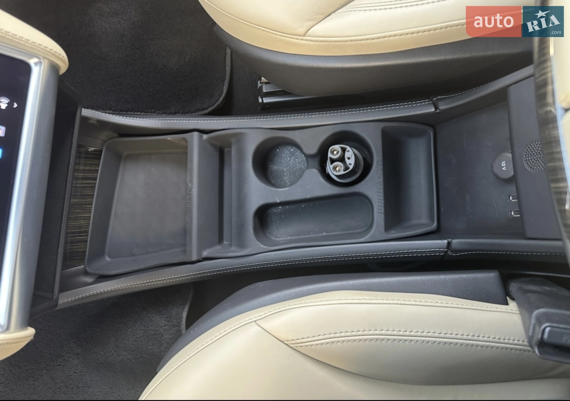 2014 Tesla Model S - мініатюра 9