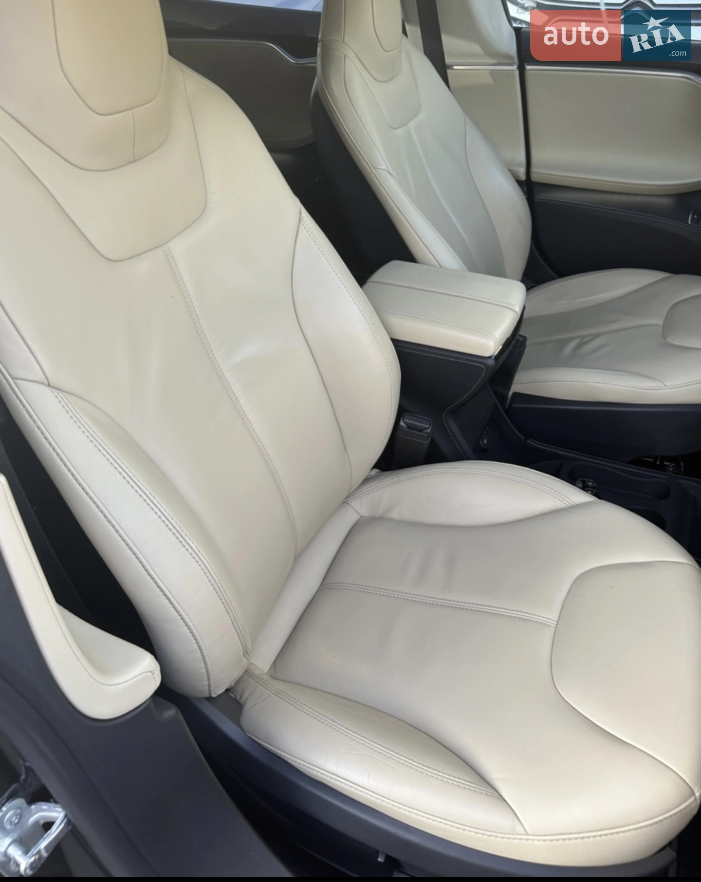 2014 Tesla Model S - мініатюра 11