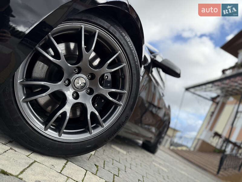 Лифтбек Tesla Model S 2024 в Дрогобыче