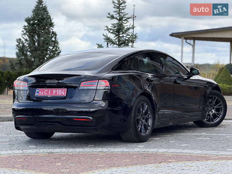Лифтбек Tesla Model S 2024 в Дрогобыче