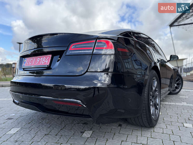 Лифтбек Tesla Model S 2024 в Дрогобыче