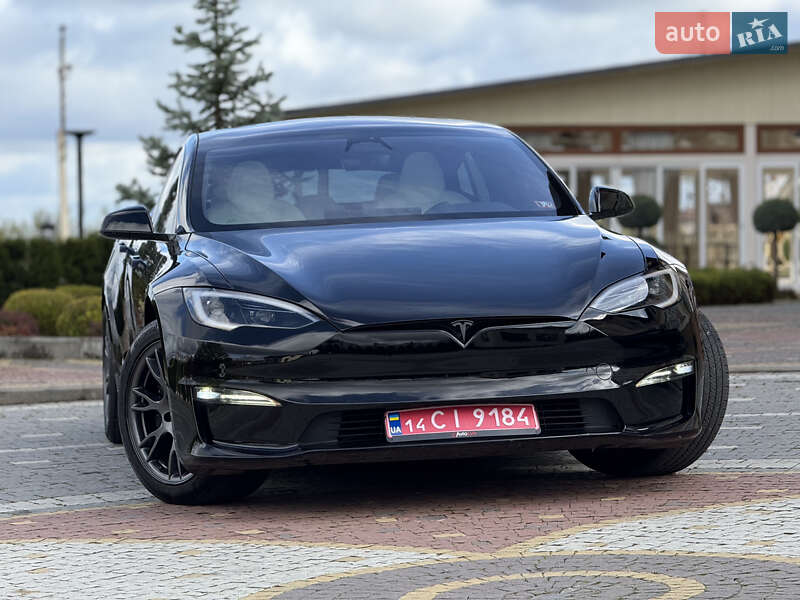 Лифтбек Tesla Model S 2024 в Дрогобыче