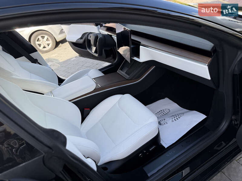 Лифтбек Tesla Model S 2024 в Дрогобыче