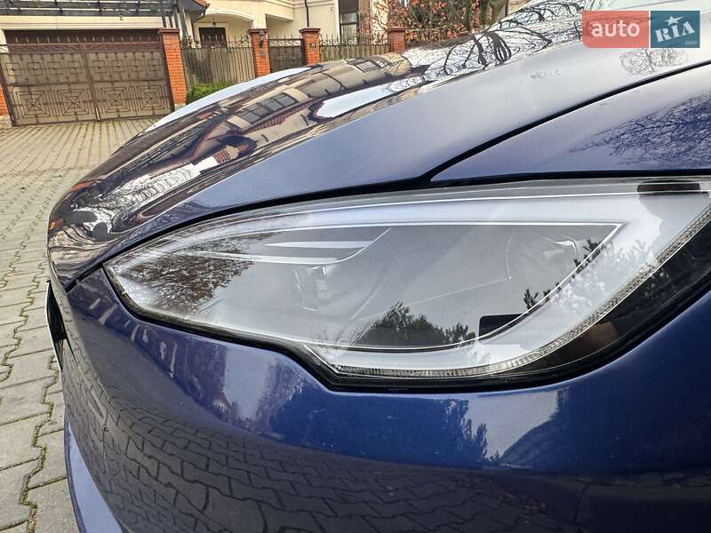 Лифтбек Tesla Model S 2021 в Одессе