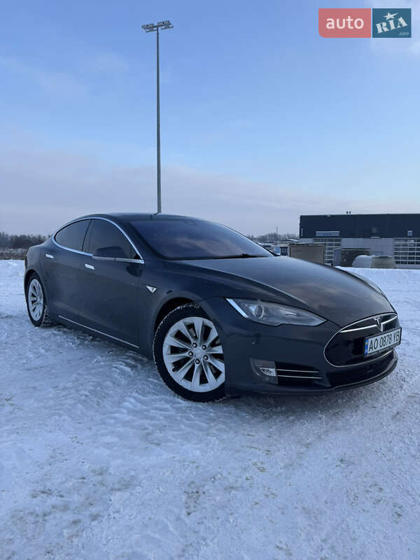 2015 Tesla Model S, VIN 5YJSA1E29FF119035:plate — фото 1 (autoria)