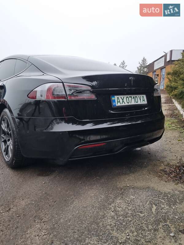 Лифтбек Tesla Model S 2022 в Харькове