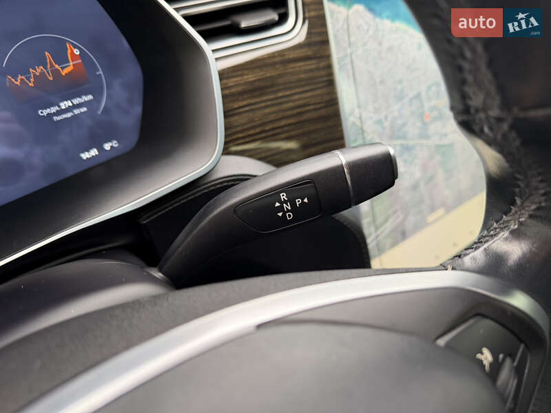Лифтбек Tesla Model S 2015 в Одессе фото 48 Лифтбек Tesla Model S 2015 в Одессе