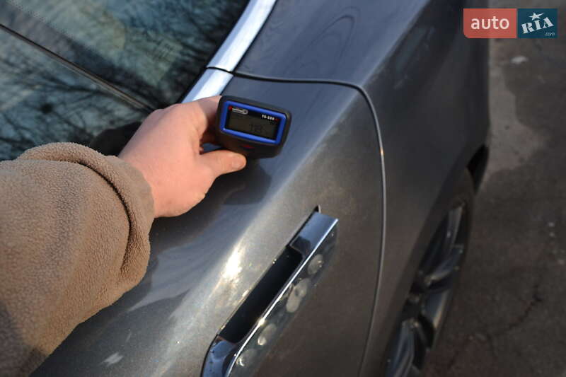 Лифтбек Tesla Model S 2012 в Луцке