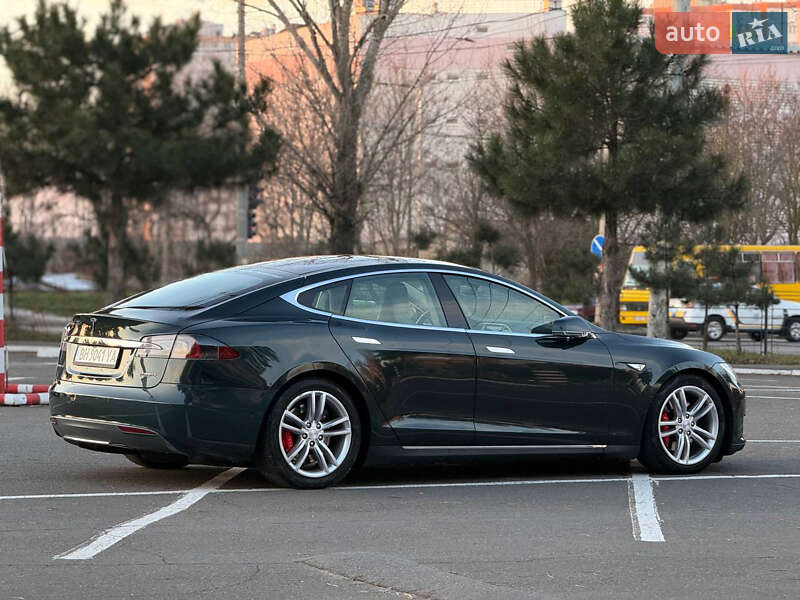 Лифтбек Tesla Model S 2014 в Одессе