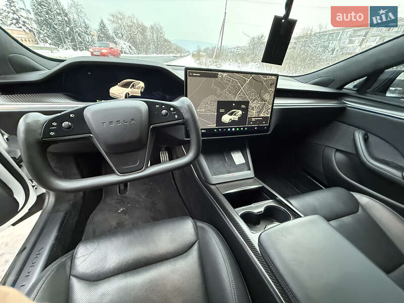 Лифтбек Tesla Model S 2021 в Ужгороде