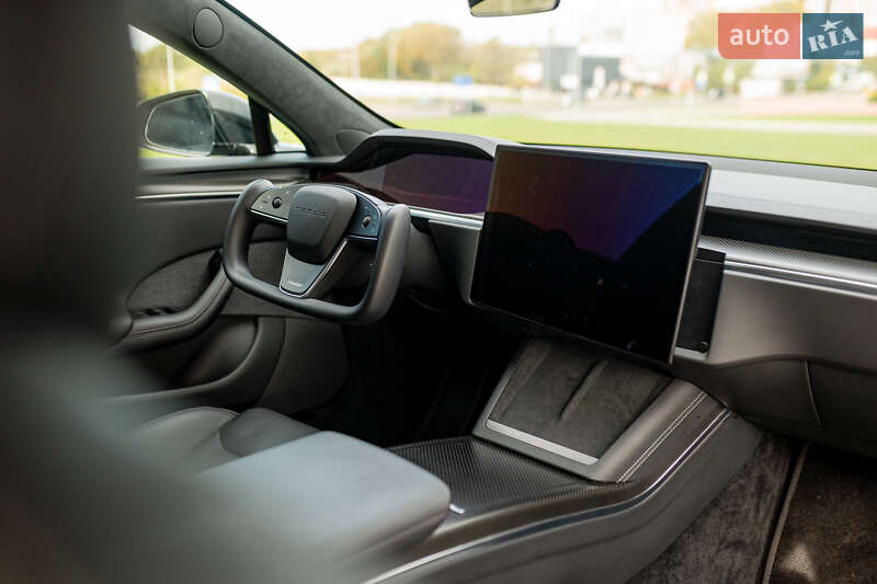 Лифтбек Tesla Model S 2022 в Львове