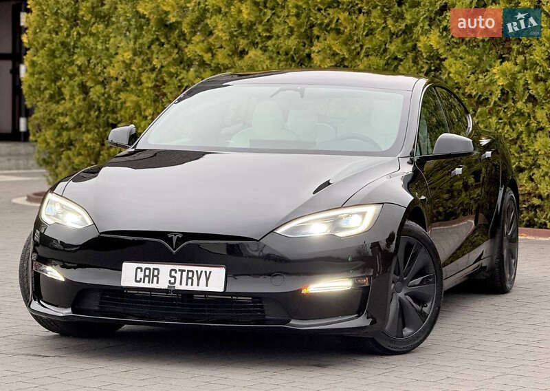 Лифтбек Tesla Model S 2023 в Стрые
