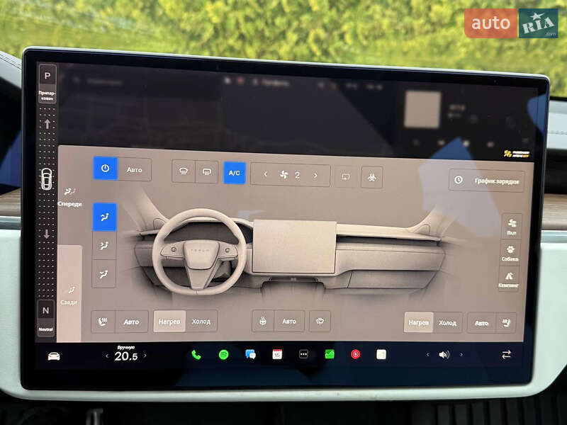 Лифтбек Tesla Model S 2023 в Стрые