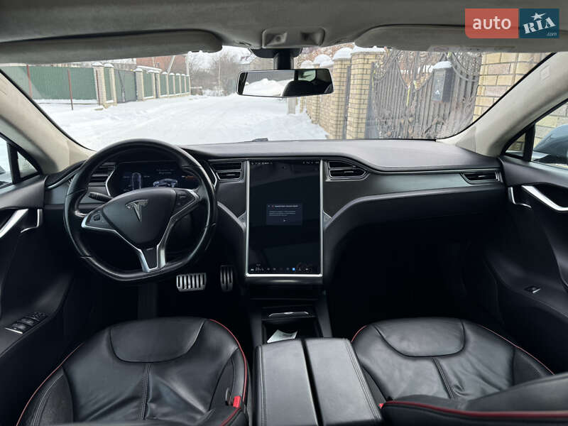 Лифтбек Tesla Model S 2014 в Коломые