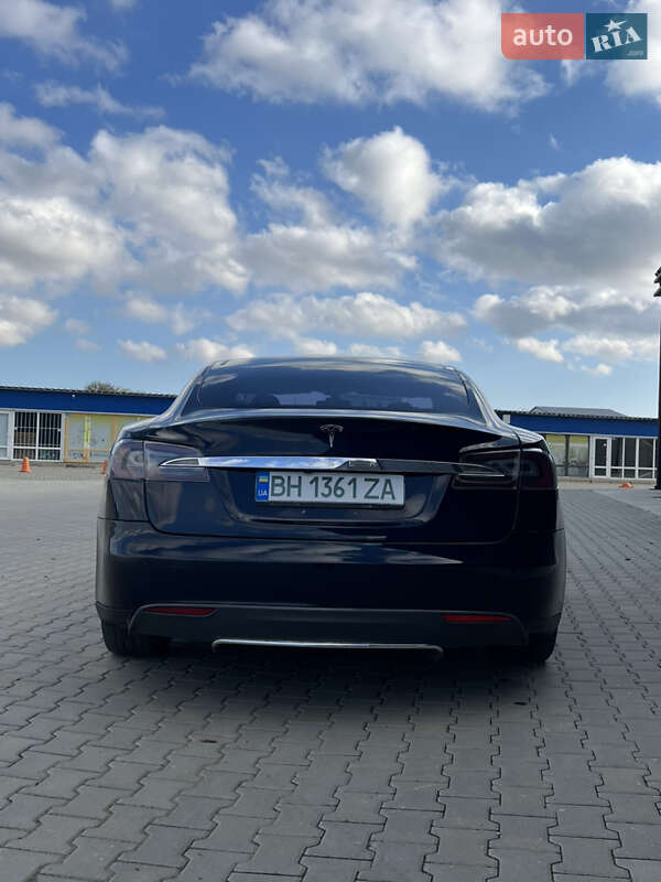 Лифтбек Tesla Model S 2014 в Одессе фото 7 Лифтбек Tesla Model S 2014 в Одессе