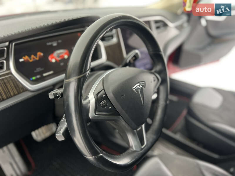 Ліфтбек Tesla Model S 2013 в Тернополі фото 22 Ліфтбек Tesla Model S 2013 в Тернополі