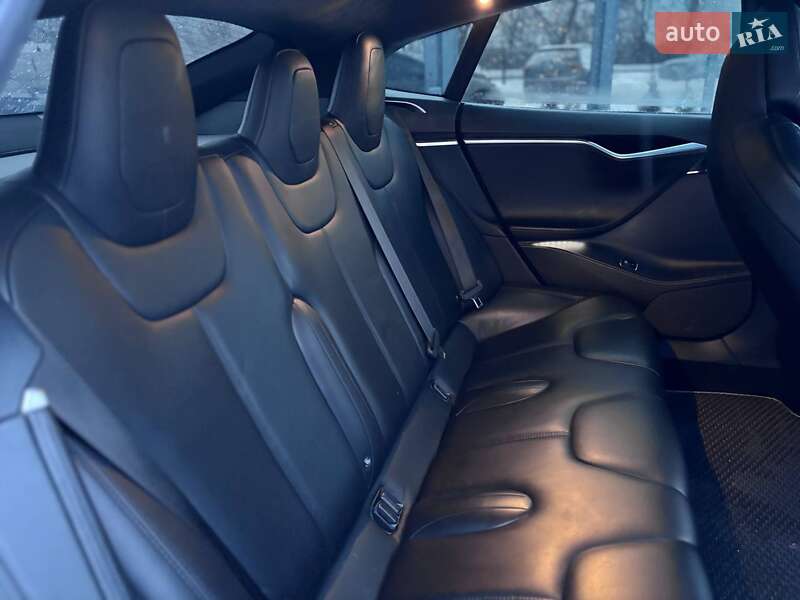 Лифтбек Tesla Model S 2017 в Коломые фото 19 Лифтбек Tesla Model S 2017 в Коломые