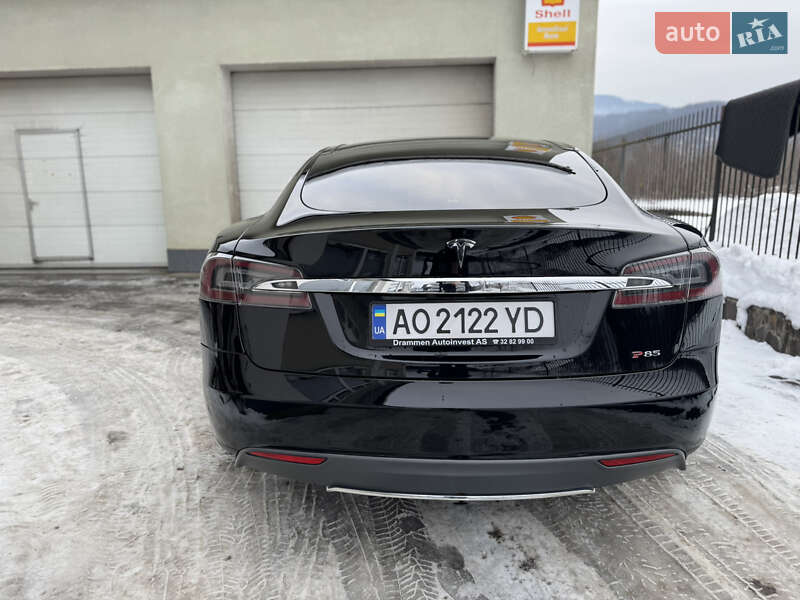 Ліфтбек Tesla Model S 2013 в Сваляві фото 6 Ліфтбек Tesla Model S 2013 в Сваляві
