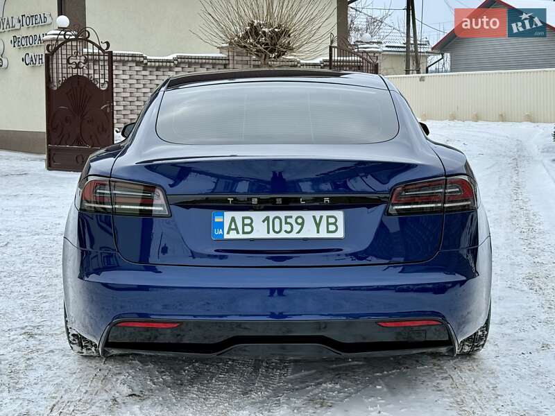 Лифтбек Tesla Model S 2025 в Виннице фото 42 Лифтбек Tesla Model S 2025 в Виннице