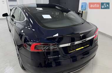 Лифтбек Tesla Model S 2015 в Дрогобыче