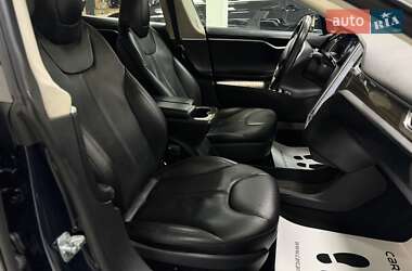 Лифтбек Tesla Model S 2015 в Дрогобыче