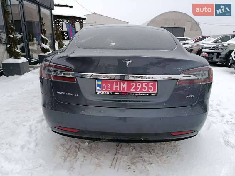 Лифтбек Tesla Model S 2017 в Подгайцах фото 3 Лифтбек Tesla Model S 2017 в Подгайцах